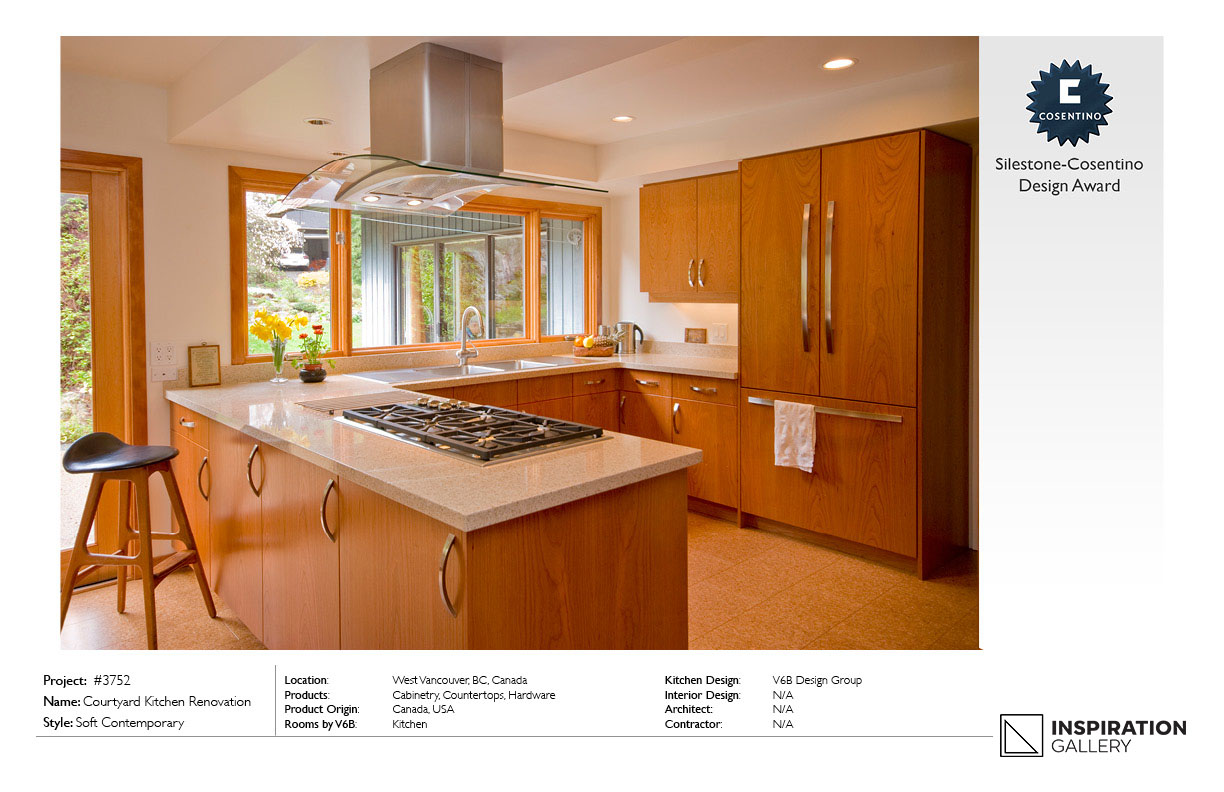 3752 Cont CourtyardKitchen 03