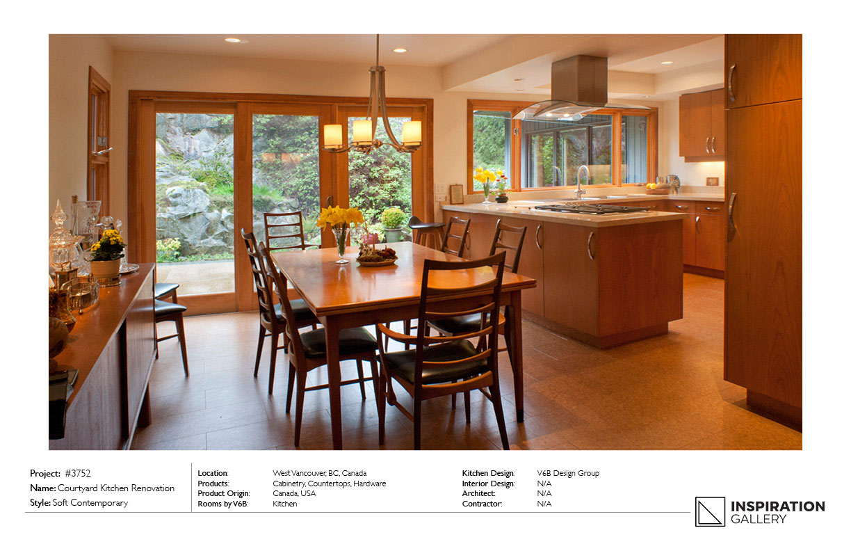 3752 Cont CourtyardKitchen 05