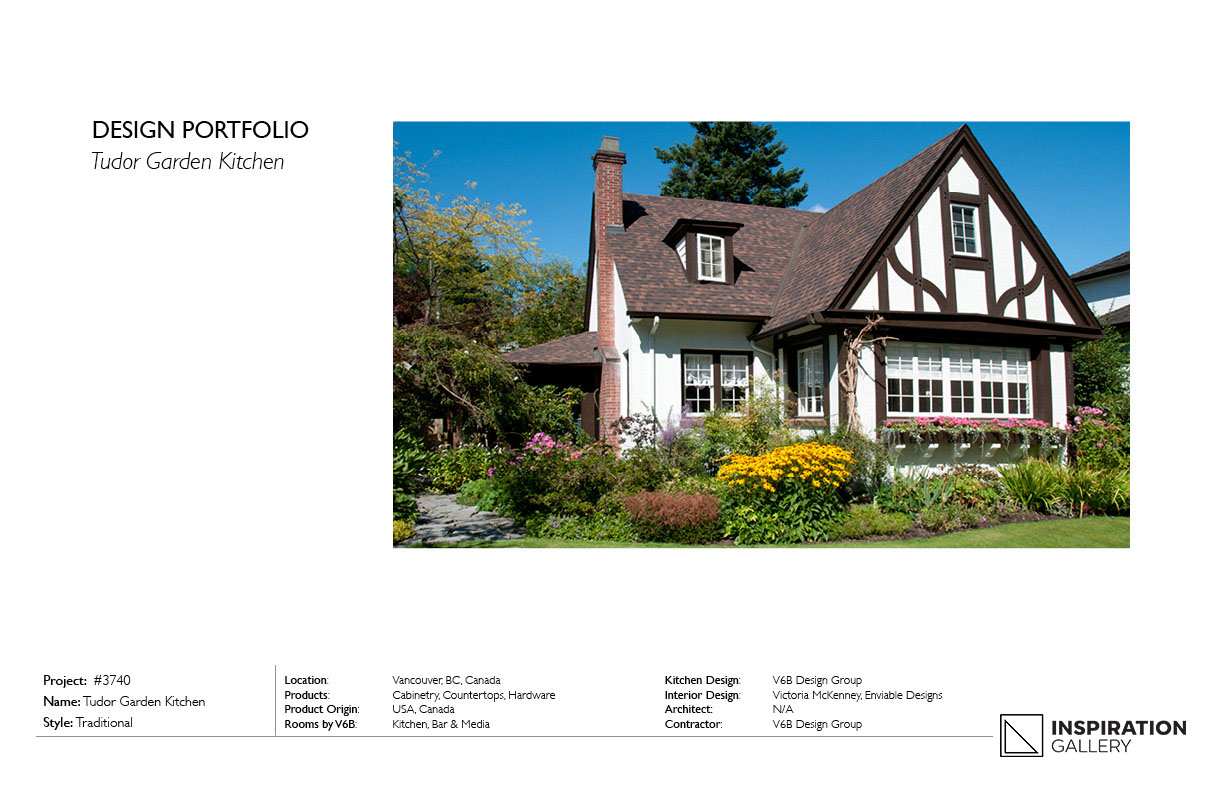 3740 Trad TudorGarden 02